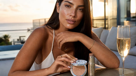 גוון של קיץ עם Dior: היילייטר Forever Glow 003 Sun-Kissed החדש, ברונזר Forever Nude Bronze Glow וברונז סטיק Forever Skin