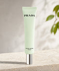 PRADA Refine Blurring Primer - editorial