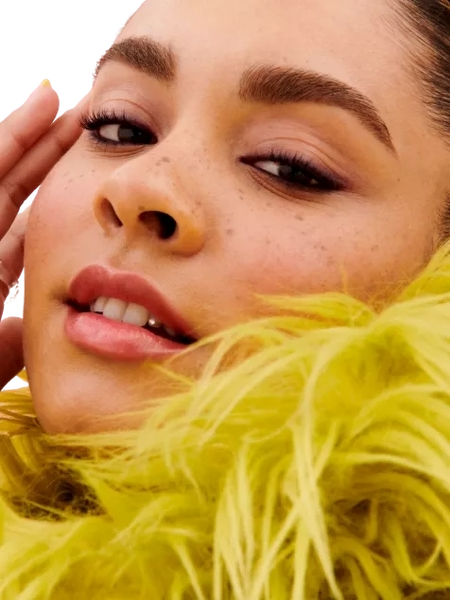 Gimme Brow+ volumizing pencil