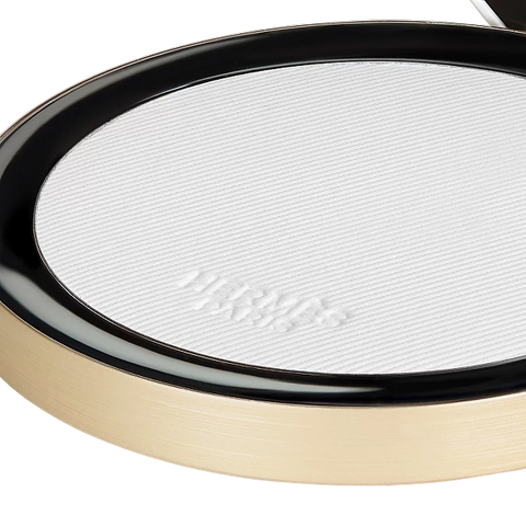 Radiant matte powder
