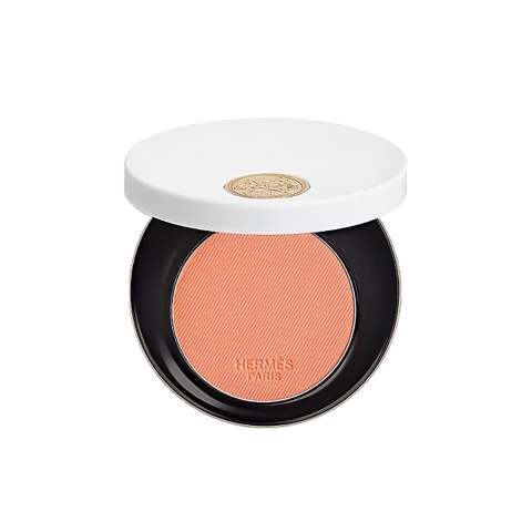 Silky blush powder
