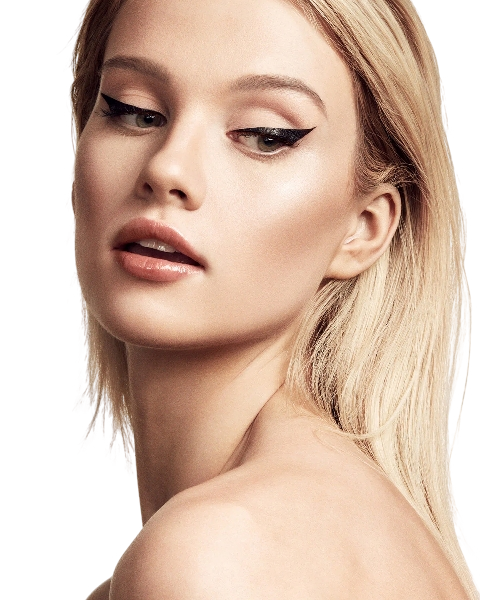 Flyliner Longwear Liquid Eyeliner