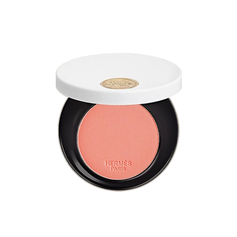 Silky blush powder