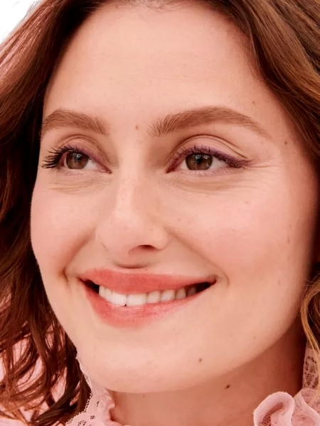 Gimme Brow+ volumizing pencil