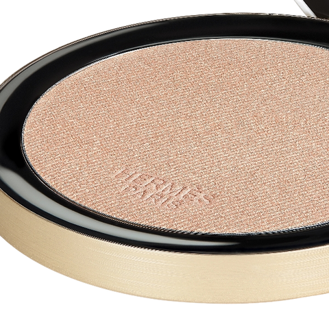 Radiant glow powder