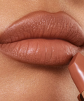 CHARLOTTE TILBURY Matte Revolution Lipstick 3.5g - Charlotte Tilbury - שפתון מאט - 16