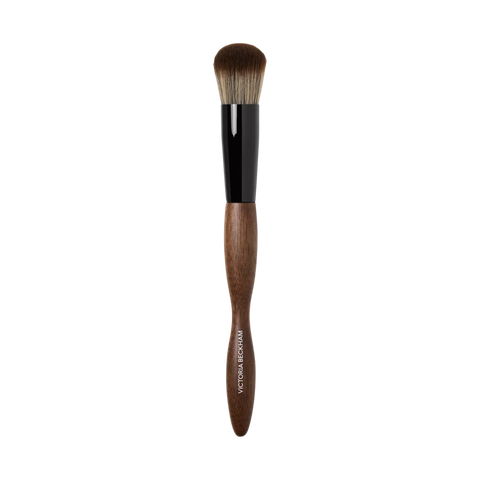 Victoria Beckham Beauty 12 Buffer Brush
