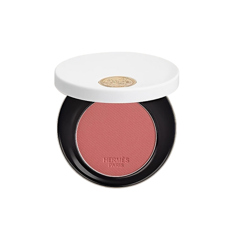 Silky blush powder