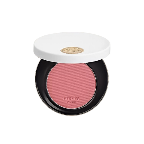 Silky blush powder