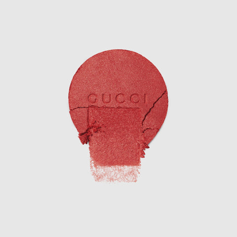 GUCCI Glow Powder Blush 5.5g - 03 Warm Peach texture