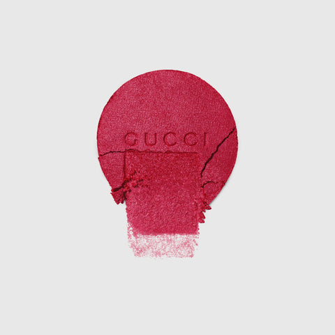 GUCCI Glow Powder Blush 5.5g - 06 Bright Ruby texture