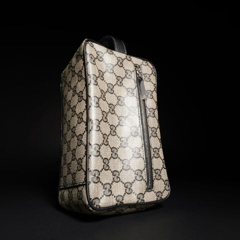 Gucci Essence Classic Small Toiletry Case – GG Canvas - Beige / Black GG