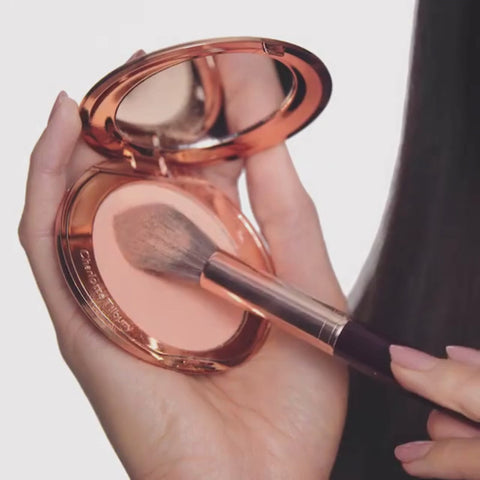 Charlotte Tilbury Powder & Sculpt Brush